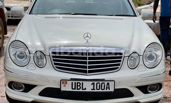 Buy Used Mercedes‒Benz E–Class White Car in Kampala in Uganda