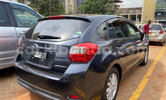 Nunua Ilio tumika Subaru Impreza Bluu Gari ndani ya Kampala nchini Uganda Nunua Ilio tumika Subaru Impreza Bluu Gari ndani ya Kampala nchini Uganda