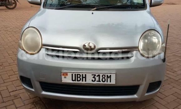 Buy Used Toyota Sienta Silver Car in Kampala in Uganda