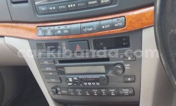 Acheter Occasion Voiture Toyota Mark II Bleu à Kampala, Ouganda Acheter Occasion Voiture Toyota Mark II Bleu à Kampala, Ouganda