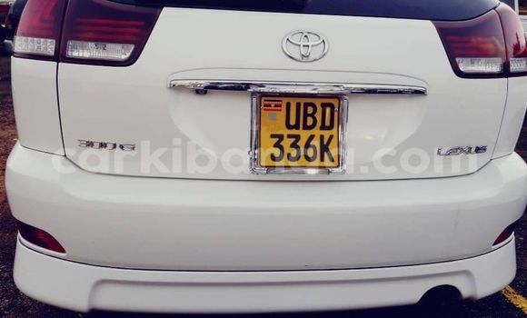 Buy Used Toyota Harrier White Car in Kampala in Uganda Buy Used Toyota Harrier White Car in Kampala in Uganda