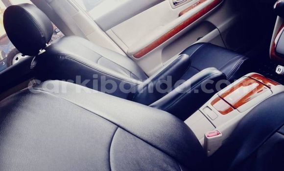 Buy Used Toyota Harrier White Car in Kampala in Uganda Buy Used Toyota Harrier White Car in Kampala in Uganda