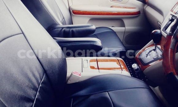 Buy Used Toyota Harrier White Car in Kampala in Uganda Buy Used Toyota Harrier White Car in Kampala in Uganda