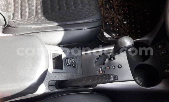 Acheter Occasion Voiture Toyota Land Cruiser Prado Gris à Kampala, Ouganda Acheter Occasion Voiture Toyota Land Cruiser Prado Gris à Kampala, Ouganda