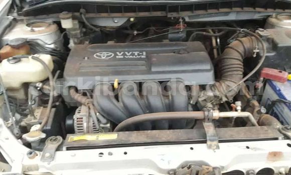 Acheter Occasion Voiture Toyota Premio Gris à Kampala, Ouganda Acheter Occasion Voiture Toyota Premio Gris à Kampala, Ouganda