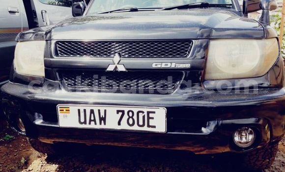 Buy Used Mitsubishi Pajero Black Car in Kampala in Uganda Buy Used Mitsubishi Pajero Black Car in Kampala in Uganda