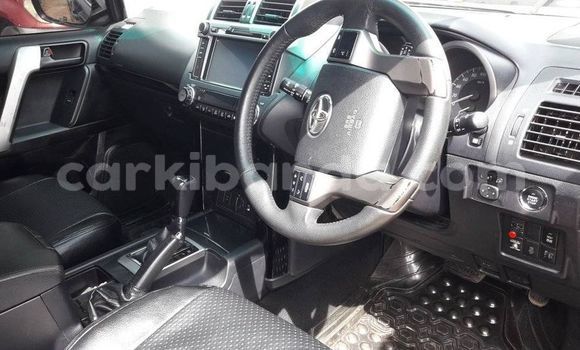 Acheter Occasion Voiture Toyota Land Cruiser Marron à Kampala, Ouganda Acheter Occasion Voiture Toyota Land Cruiser Marron à Kampala, Ouganda