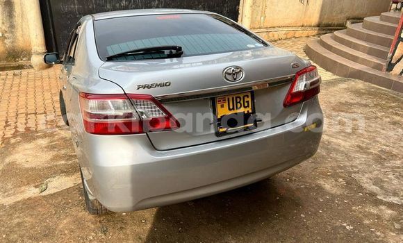 Acheter Occasion Voiture Toyota Premio Noir à Kampala, Ouganda Acheter Occasion Voiture Toyota Premio Noir à Kampala, Ouganda