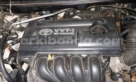 Acheter Occasion Voiture Toyota Spacio Blanc à Kampala, Ouganda Acheter Occasion Voiture Toyota Spacio Blanc à Kampala, Ouganda