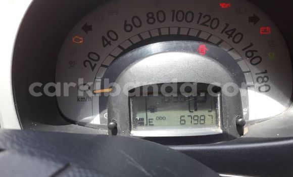 Acheter Occasion Voiture Toyota Passo Gris à Kampala, Ouganda Acheter Occasion Voiture Toyota Passo Gris à Kampala, Ouganda