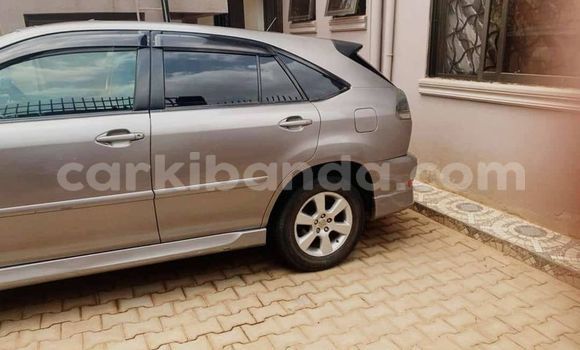 Acheter Occasion Voiture Toyota Harrier Autre à Kampala, Ouganda Acheter Occasion Voiture Toyota Harrier Autre à Kampala, Ouganda