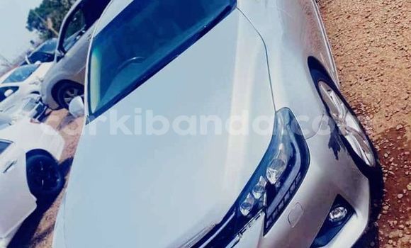 Acheter Occasion Voiture Toyota Mark X Gris à Kampala, Ouganda Acheter Occasion Voiture Toyota Mark X Gris à Kampala, Ouganda