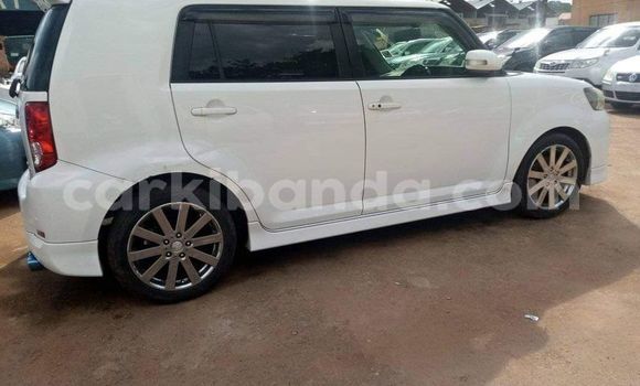 Buy Used Toyota Corolla Rumion White Car in Kampala in Uganda Buy Used Toyota Corolla Rumion White Car in Kampala in Uganda