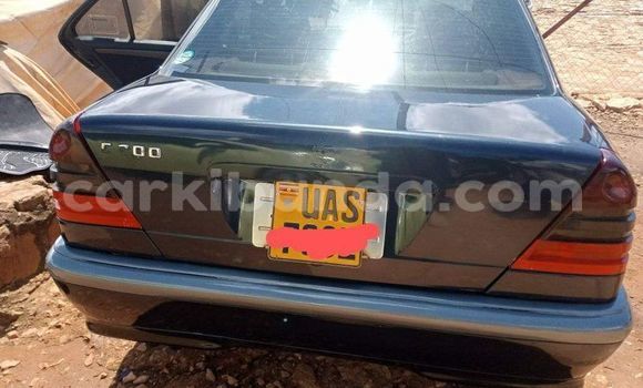 Buy Used Mercedes‒Benz C–Class Black Car in Kampala in Uganda Buy Used Mercedes‒Benz C–Class Black Car in Kampala in Uganda
