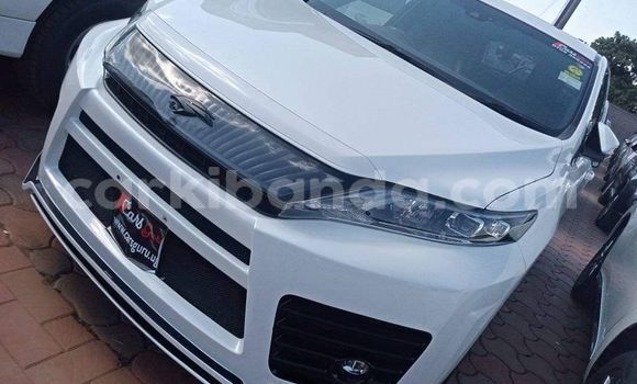 Buy Used Toyota Harrier White Car in Kampala in Uganda