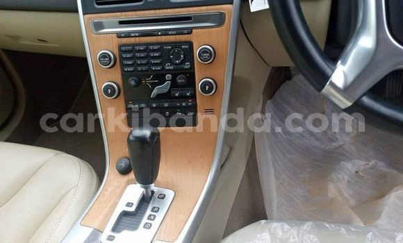 Buy Used Volvo XC60 Brown Car in Kampala in Uganda Buy Used Volvo XC60 Brown Car in Kampala in Uganda