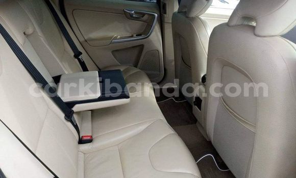 Buy Used Volvo XC60 Brown Car in Kampala in Uganda Buy Used Volvo XC60 Brown Car in Kampala in Uganda