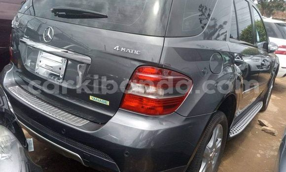 Buy Used Mercedes‒Benz ML–Class Black Car in Kampala in Uganda Buy Used Mercedes‒Benz ML–Class Black Car in Kampala in Uganda
