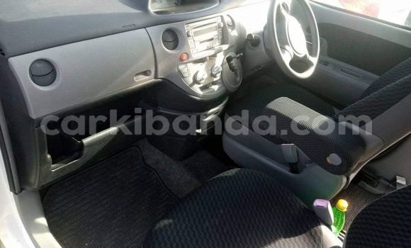 Buy Used Toyota Sienta White Car in Kampala in Uganda Buy Used Toyota Sienta White Car in Kampala in Uganda