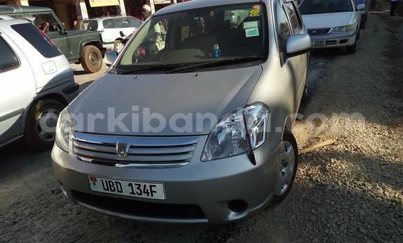 Gura Yakoze Toyota Raum Other Imodoka i Kampala mu Uganda Gura Yakoze Toyota Raum Other Imodoka i Kampala mu Uganda