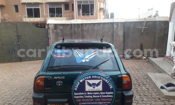 Buy Used Toyota RAV4 Green Car in Kampala in Uganda