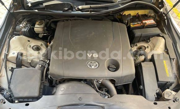Nunua Ilio tumika Toyota Mark X Nyeupe Gari ndani ya Kampala nchini Uganda Nunua Ilio tumika Toyota Mark X Nyeupe Gari ndani ya Kampala nchini Uganda