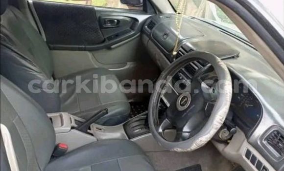 Nunua Ilio tumika Subaru Forester Fedha Gari ndani ya Kampala nchini Uganda Nunua Ilio tumika Subaru Forester Fedha Gari ndani ya Kampala nchini Uganda