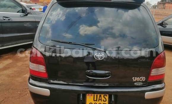 Nunua Ilio tumika Toyota Spacio Nyeusi Gari ndani ya Kampala nchini Uganda Nunua Ilio tumika Toyota Spacio Nyeusi Gari ndani ya Kampala nchini Uganda