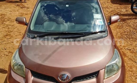 Nunua Ilio tumika Toyota IST Nyingine Gari ndani ya Kampala nchini Uganda Nunua Ilio tumika Toyota IST Nyingine Gari ndani ya Kampala nchini Uganda