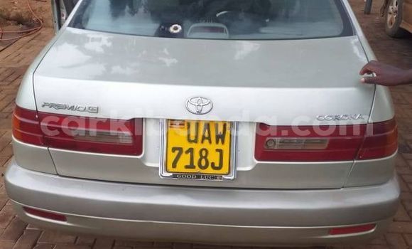 Nunua Ilio tumika Toyota Premio Fedha Gari ndani ya Kampala nchini Uganda Nunua Ilio tumika Toyota Premio Fedha Gari ndani ya Kampala nchini Uganda
