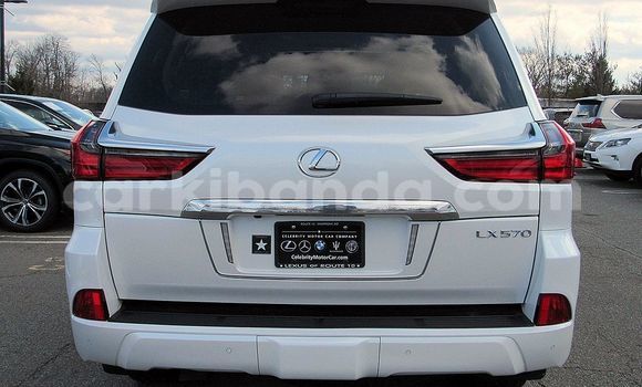 Acheter Occasion Voiture Lexus LX 570 Blanc à Bugembe, Est Acheter Occasion Voiture Lexus LX 570 Blanc à Bugembe, Est