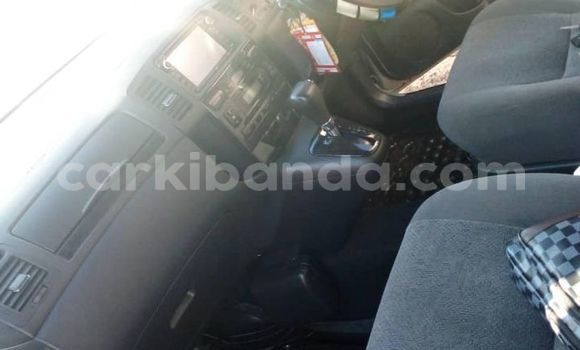 Acheter Occasion Voiture Toyota Spacio Gris à Kampala, Ouganda Acheter Occasion Voiture Toyota Spacio Gris à Kampala, Ouganda