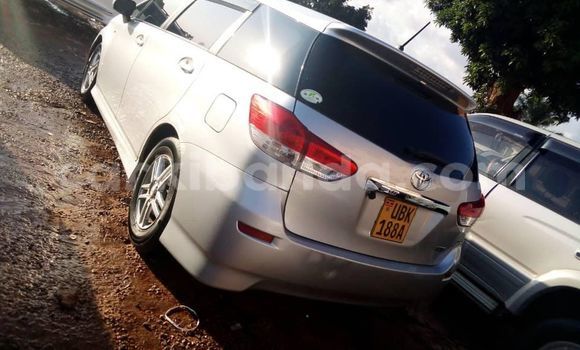 Acheter Occasion Voiture Toyota Wish Gris à Kampala, Ouganda Acheter Occasion Voiture Toyota Wish Gris à Kampala, Ouganda