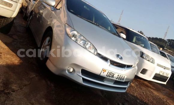Acheter Occasion Voiture Toyota Wish Gris à Kampala, Ouganda Acheter Occasion Voiture Toyota Wish Gris à Kampala, Ouganda