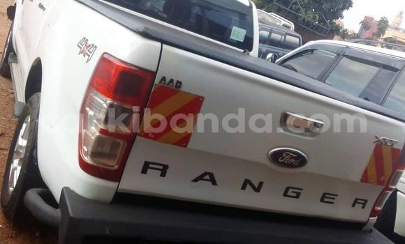 Acheter Occasion Voiture Ford Ranger Blanc à Kampala, Ouganda Acheter Occasion Voiture Ford Ranger Blanc à Kampala, Ouganda