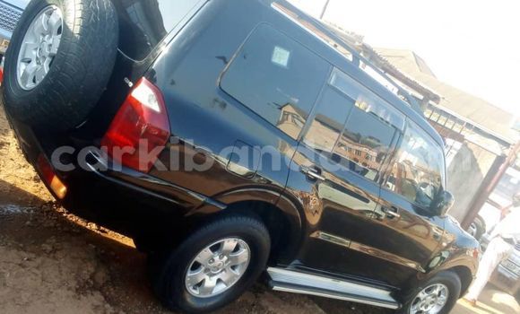 Acheter Occasion Voiture Mitsubishi Pajero Noir à Kampala, Ouganda Acheter Occasion Voiture Mitsubishi Pajero Noir à Kampala, Ouganda