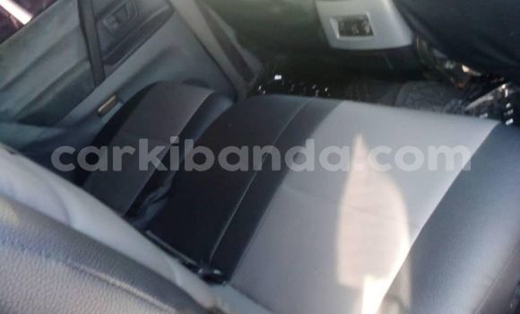 Acheter Occasion Voiture Mitsubishi Pajero Noir à Kampala, Ouganda Acheter Occasion Voiture Mitsubishi Pajero Noir à Kampala, Ouganda