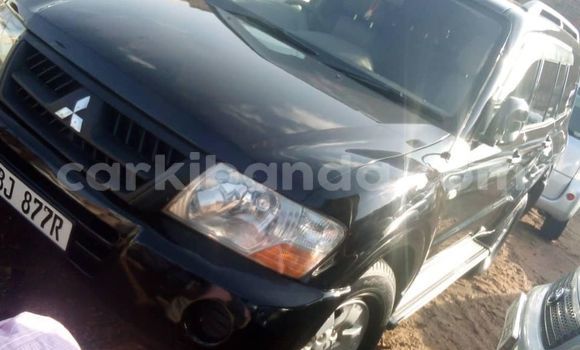 Acheter Occasion Voiture Mitsubishi Pajero Noir à Kampala, Ouganda Acheter Occasion Voiture Mitsubishi Pajero Noir à Kampala, Ouganda