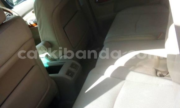 Acheter Occasion Voiture Toyota Harrier Blanc à Kampala, Ouganda Acheter Occasion Voiture Toyota Harrier Blanc à Kampala, Ouganda