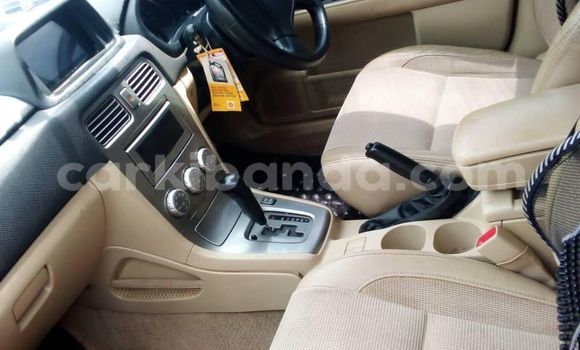 Acheter Occasion Voiture Subaru Forester Noir à Kampala, Ouganda Acheter Occasion Voiture Subaru Forester Noir à Kampala, Ouganda