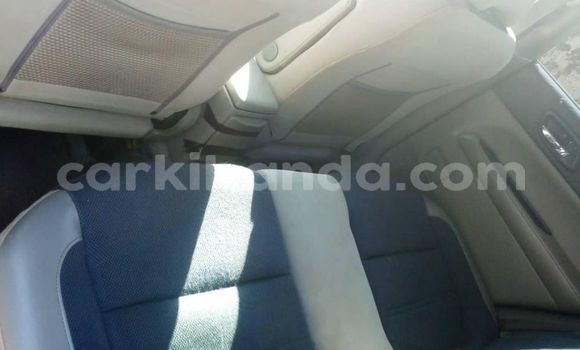 Acheter Occasion Voiture Subaru Forester Gris à Kampala, Ouganda Acheter Occasion Voiture Subaru Forester Gris à Kampala, Ouganda