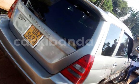 Acheter Occasion Voiture Subaru Forester Gris à Kampala, Ouganda Acheter Occasion Voiture Subaru Forester Gris à Kampala, Ouganda