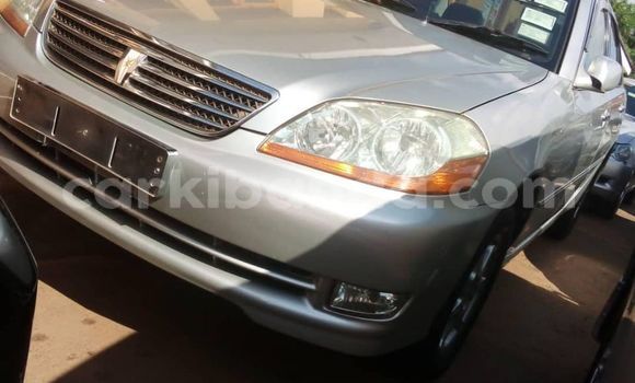 Acheter Occasion Voiture Toyota Mark II Gris à Kampala, Ouganda Acheter Occasion Voiture Toyota Mark II Gris à Kampala, Ouganda