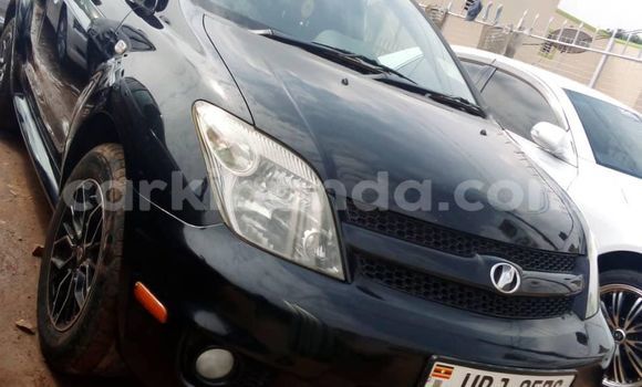 Acheter Occasion Voiture Toyota IST Noir à Kampala, Ouganda Acheter Occasion Voiture Toyota IST Noir à Kampala, Ouganda