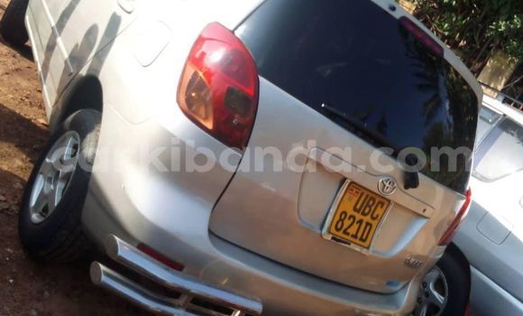 Acheter Occasion Voiture Toyota Spacio Gris à Kampala, Ouganda Acheter Occasion Voiture Toyota Spacio Gris à Kampala, Ouganda