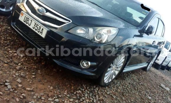 Nunua Ilio tumika Subaru Legacy Nyeusi Gari ndani ya Kampala nchini Uganda Nunua Ilio tumika Subaru Legacy Nyeusi Gari ndani ya Kampala nchini Uganda