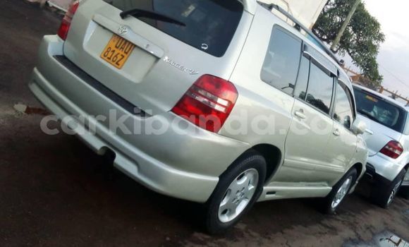 Acheter Occasion Voiture Toyota Kluger Gris à Kampala, Ouganda Acheter Occasion Voiture Toyota Kluger Gris à Kampala, Ouganda