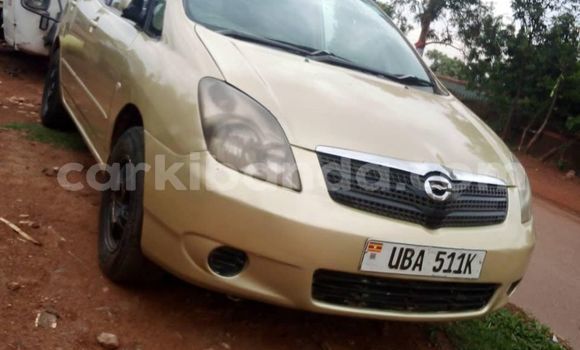 Acheter Occasion Voiture Toyota Spacio Marron à Kampala, Ouganda Acheter Occasion Voiture Toyota Spacio Marron à Kampala, Ouganda