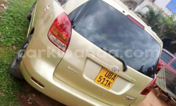 Acheter Occasion Voiture Toyota Spacio Marron à Kampala, Ouganda Acheter Occasion Voiture Toyota Spacio Marron à Kampala, Ouganda