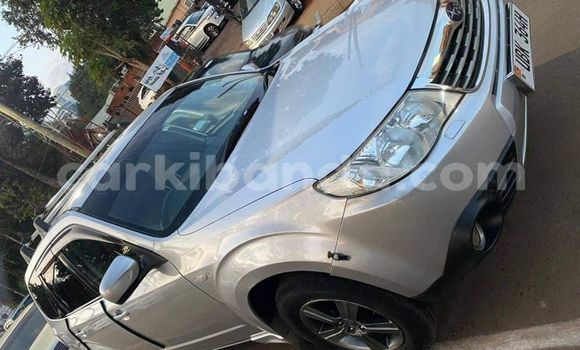 Nunua Ilio tumika Subaru Forester Fedha Gari ndani ya Kampala nchini Uganda Nunua Ilio tumika Subaru Forester Fedha Gari ndani ya Kampala nchini Uganda